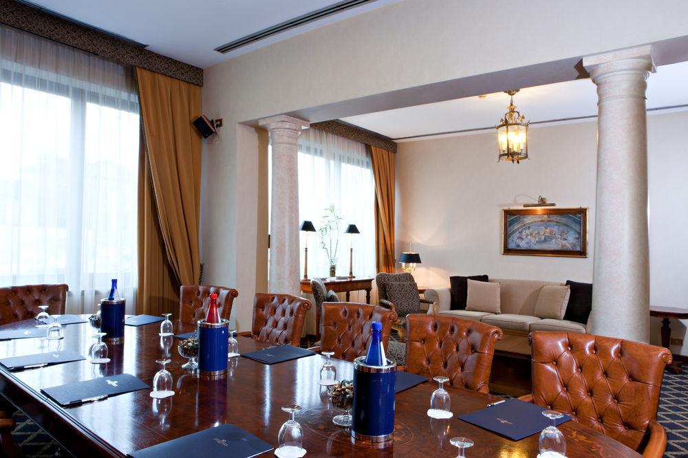 Atahotel Executive Milan Exterior photo