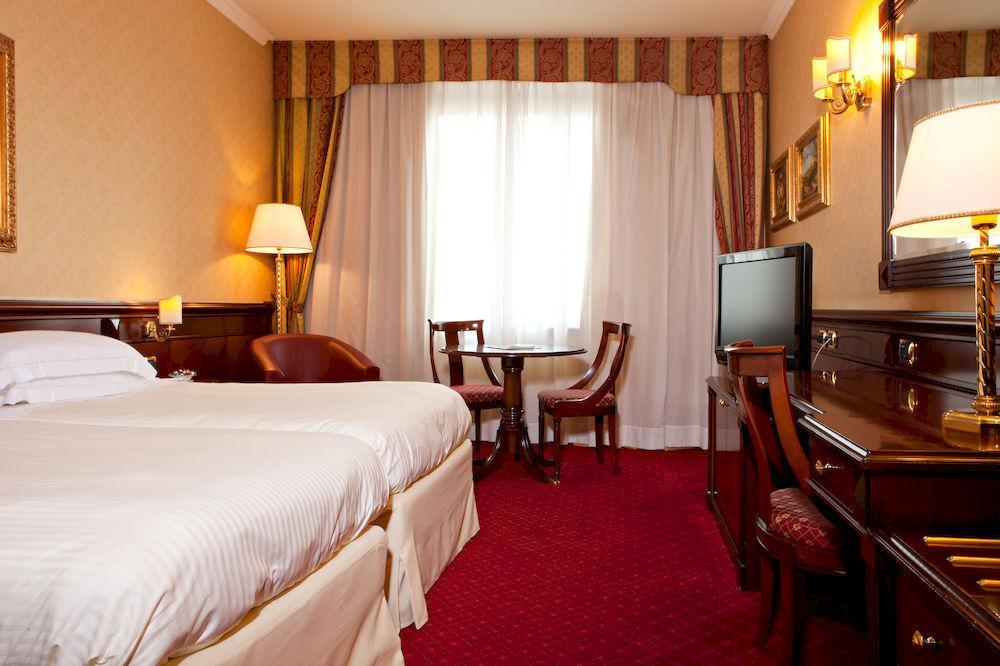 Atahotel Executive Milan Exterior photo